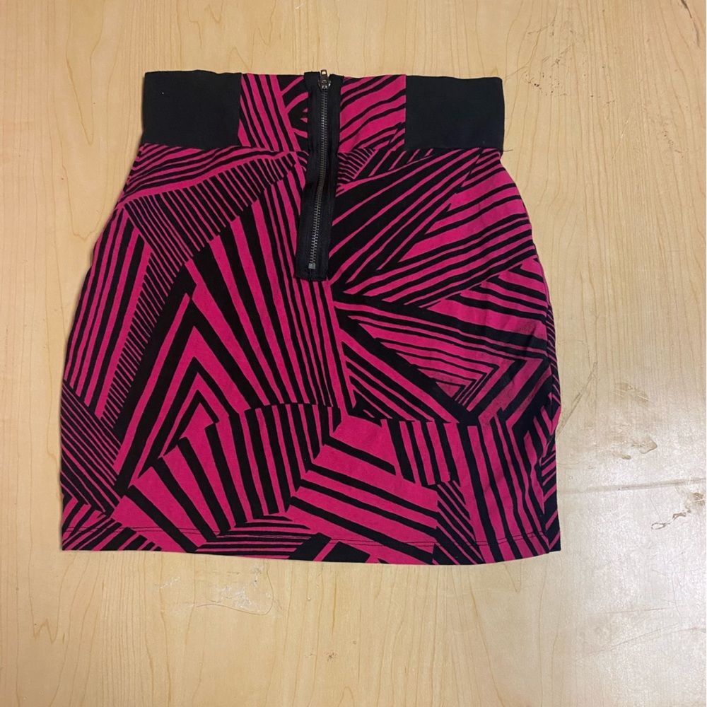 Bodycon mini skirt